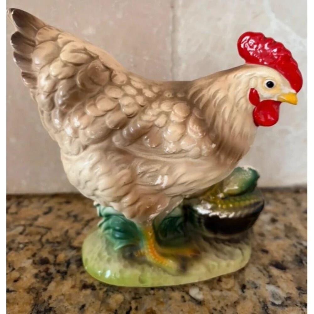 Vintage Ceramic Chicken Hen Figurine Country Farmhouse Decor